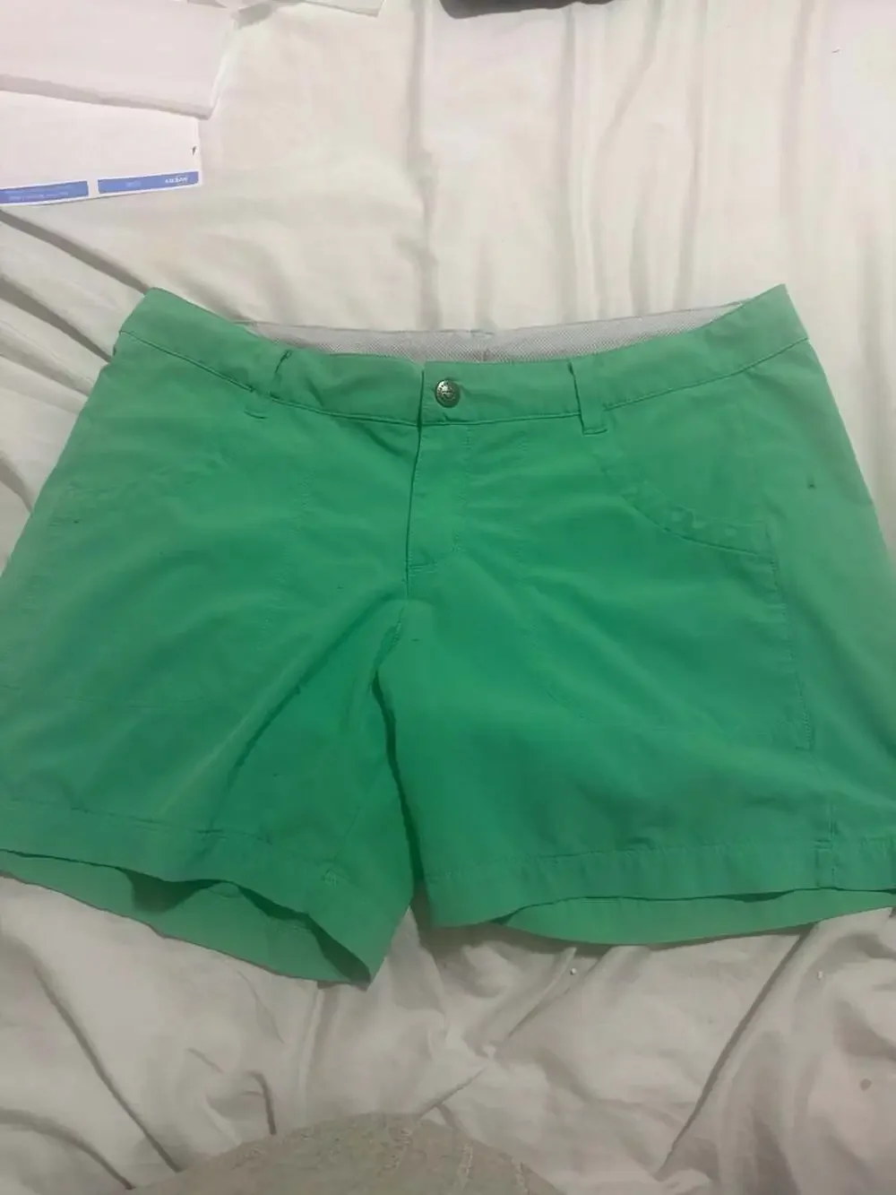 Patagonia Stretch All-Wear Shorts Size 10 Green